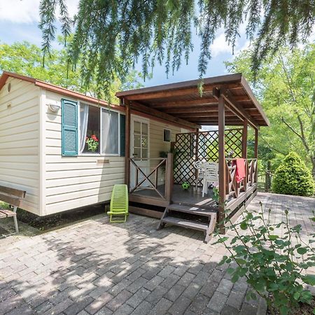 Camping Village Il Poggetto Troghi Экстерьер фото