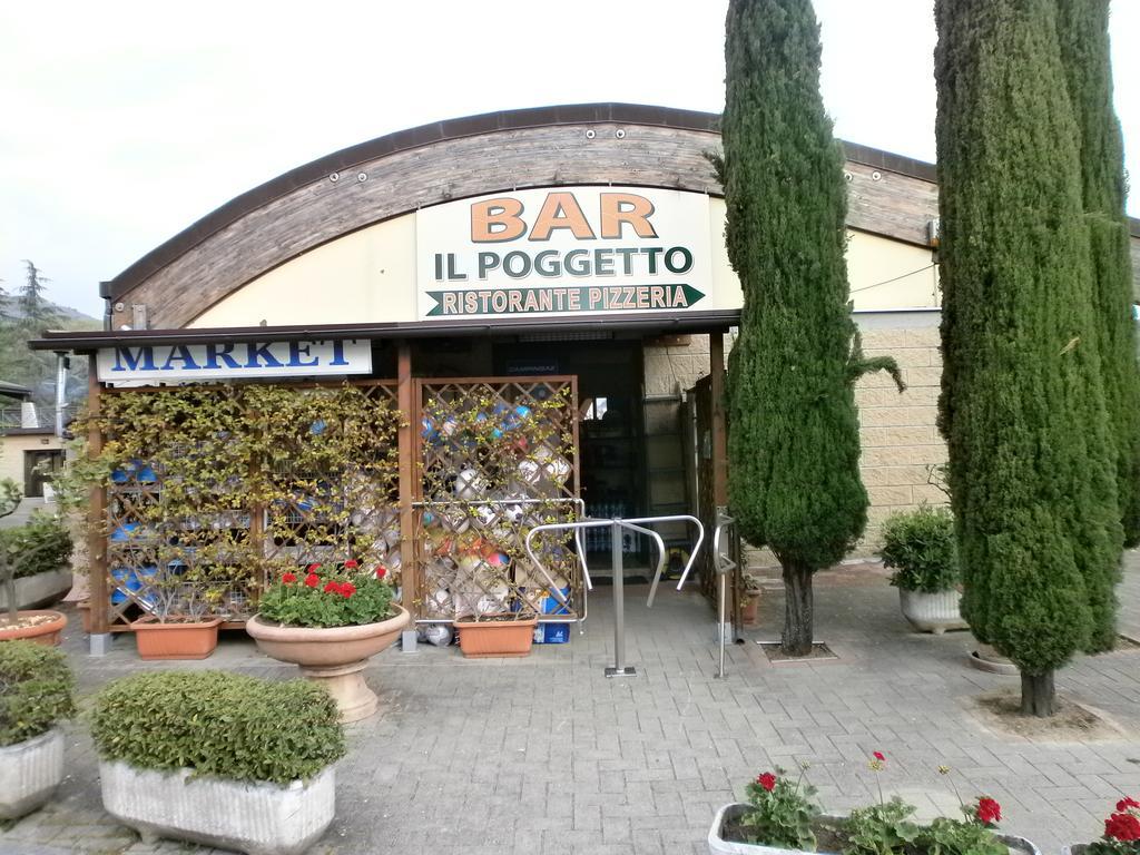 Camping Village Il Poggetto Troghi Экстерьер фото