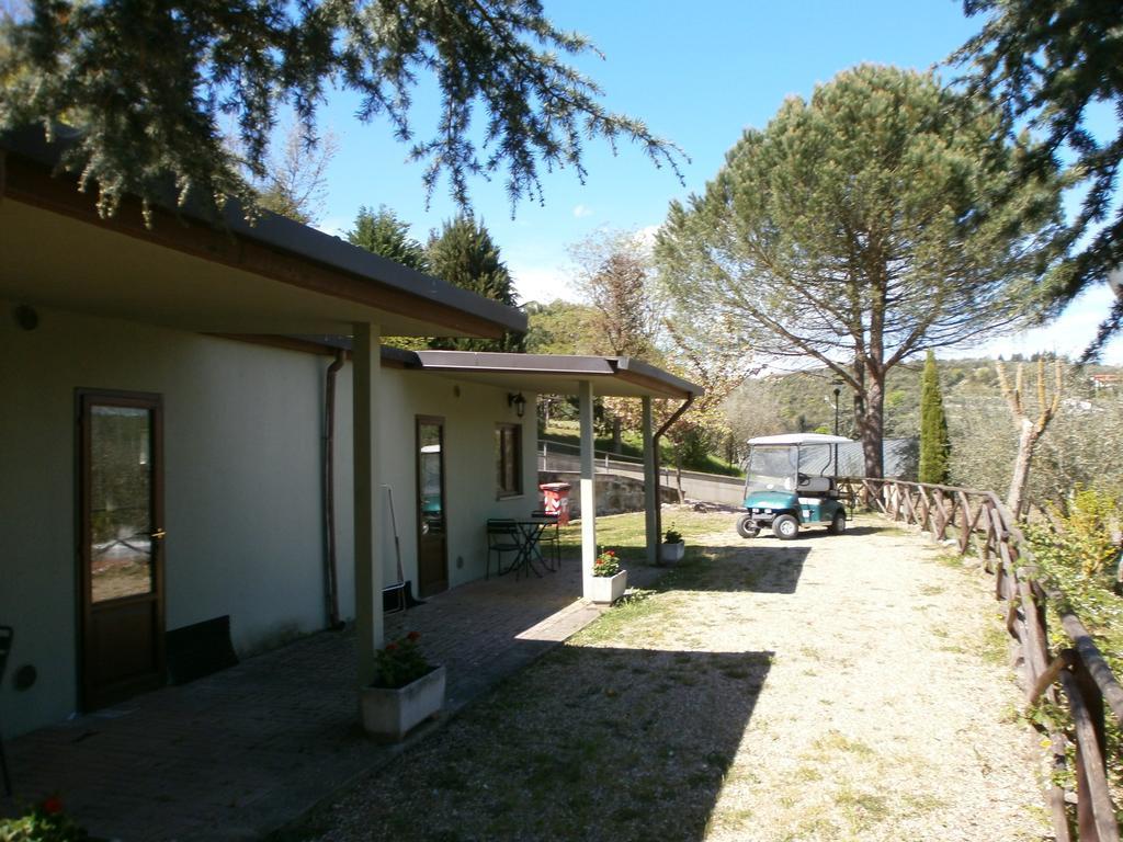 Camping Village Il Poggetto Troghi Экстерьер фото