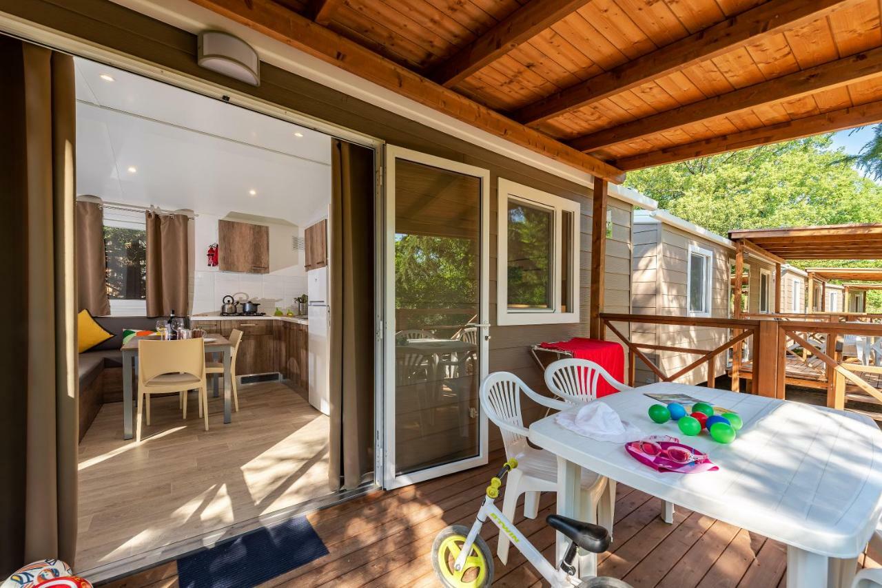 Camping Village Il Poggetto Troghi Экстерьер фото