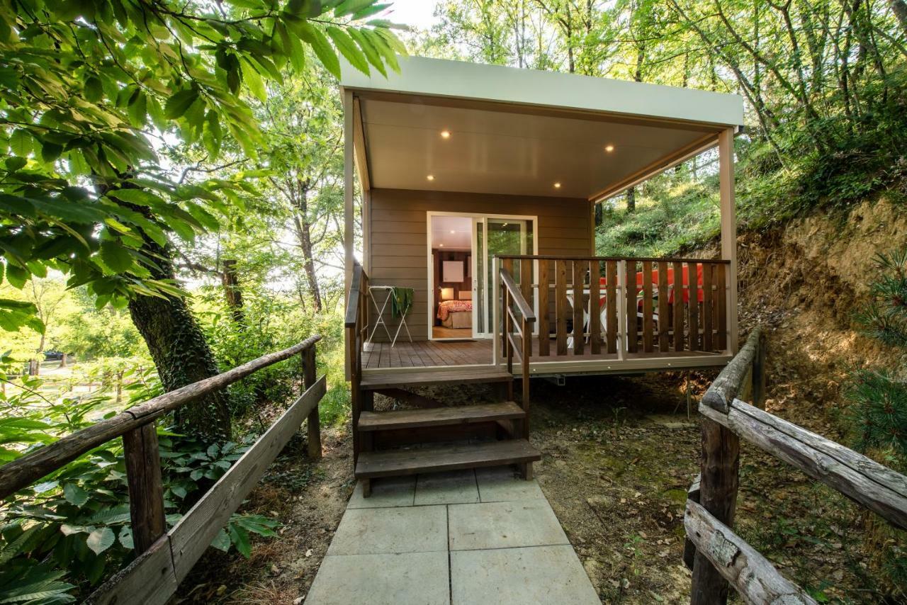 Camping Village Il Poggetto Troghi Экстерьер фото